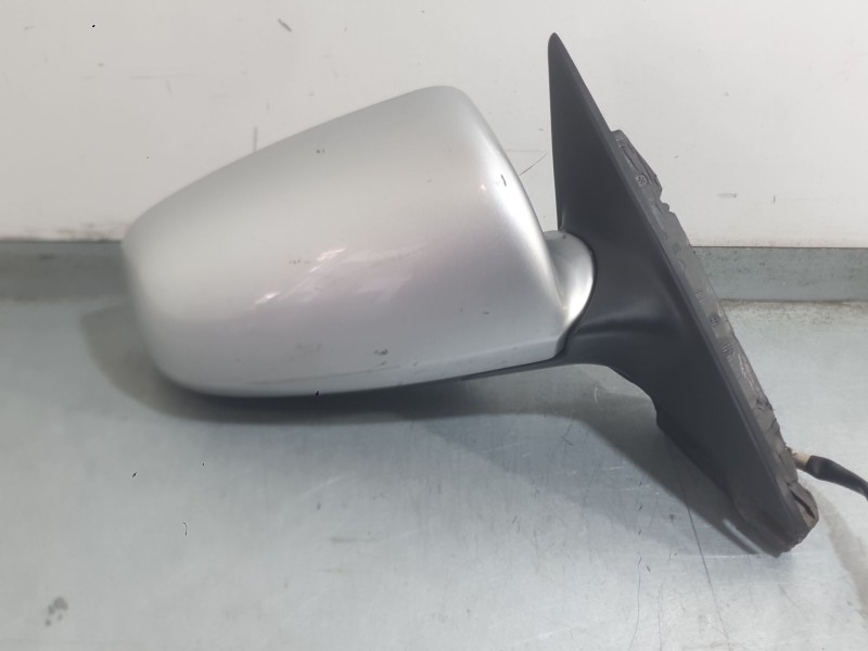 Recambio de retrovisor derecho para audi a3 sportback (8pa) 2.0 tdi 16v referencia OEM IAM 8P1858532KFKZ  