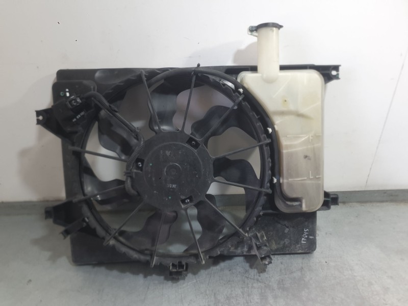 Recambio de electroventilador para hyundai i30 (gd) 1.4 referencia OEM IAM 25380A6200  