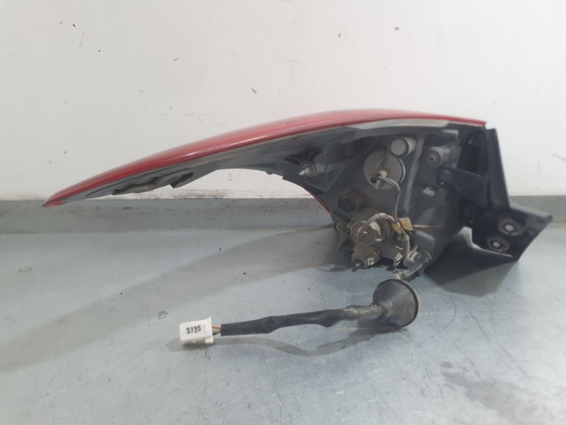 Recambio de piloto trasero derecho exterior para hyundai i30 (gd) 1.4 referencia OEM IAM 92420A5020 92402A5020 