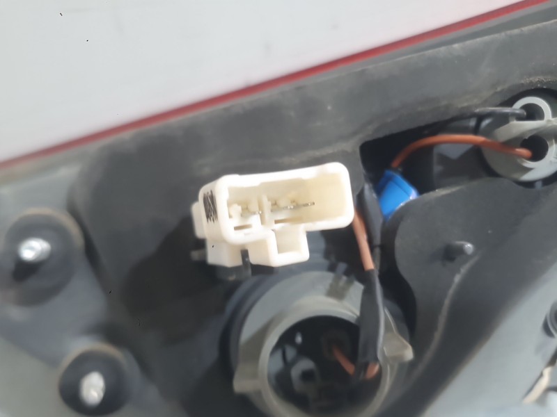 Recambio de piloto trasero izquierdo interior para hyundai i30 (gd) 1.4 referencia OEM IAM 92430A5010 92403A5010 