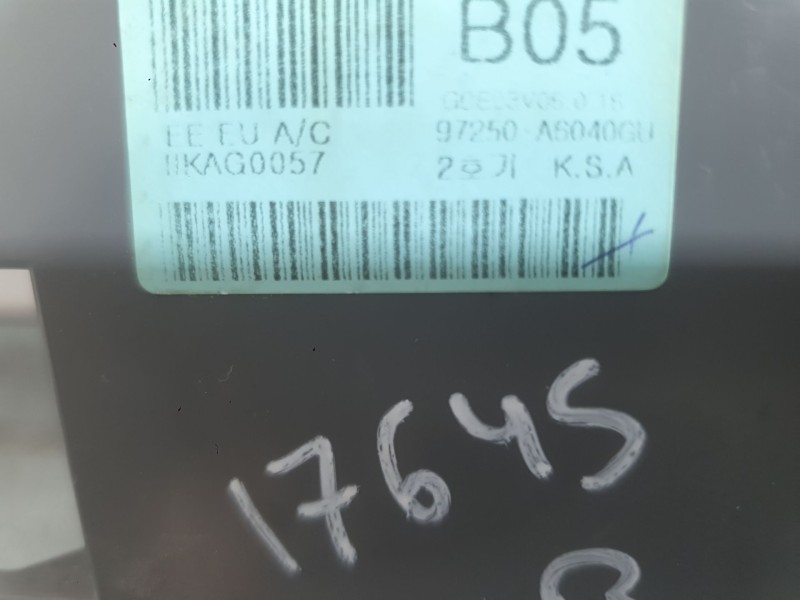 Recambio de mando climatizador para hyundai i30 (gd) 1.4 referencia OEM IAM 97250A6000GU  