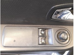 MANDO ELEVALUNAS DELANTERO IZQUIERDO 254114238R C/MANDO RETROVISOR 