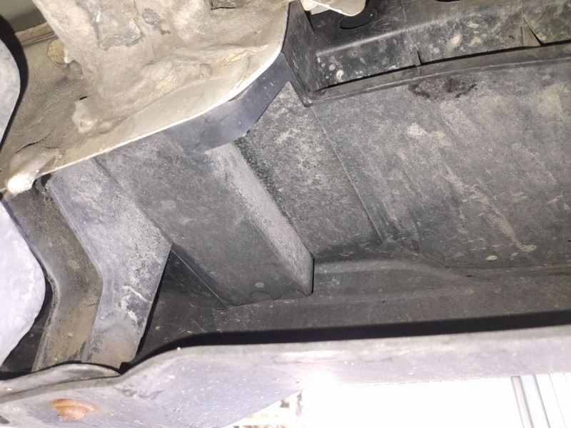 Recambio de refuerzo paragolpes trasero para renault clio iv (bh_) 1.5 dci 75 referencia OEM IAM 850908121R  