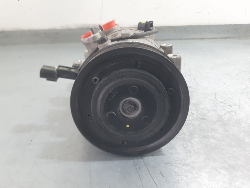Recambio de compresor aire acondicionado para hyundai i30 (gd) 1.4 referencia OEM IAM 97701G4100 F500JDCAE11 