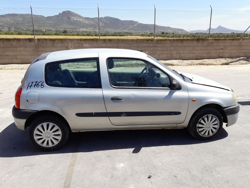 renault clio ii (bb_, cb_) del año 1999