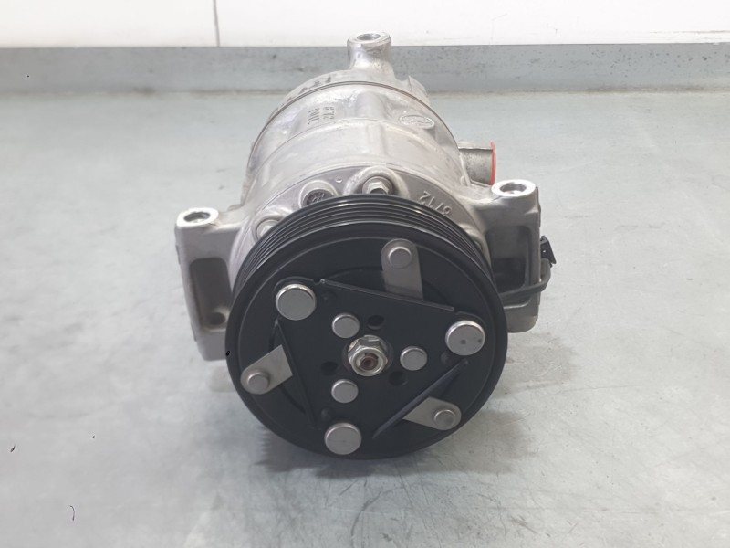 Recambio de compresor aire acondicionado para seat ibiza v (kj1, kjg) 1.0 tsi referencia OEM IAM 3Q0816803D  