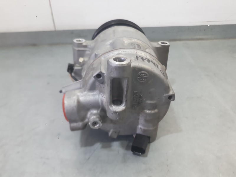 Recambio de compresor aire acondicionado para seat ibiza v (kj1, kjg) 1.0 tsi referencia OEM IAM 3Q0816803D  