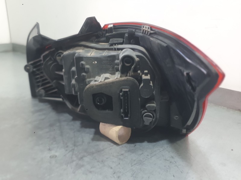 Recambio de piloto trasero izquierdo para seat ibiza v (kj1, kjg) 1.0 tsi referencia OEM IAM 6F0945095H  
