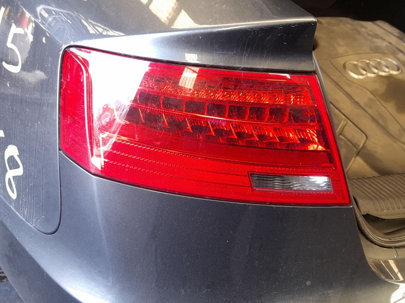 Recambio de piloto trasero izquierdo exterior para audi a5 sportback (8ta) 2.0 tdi referencia OEM IAM 8T8945095F  