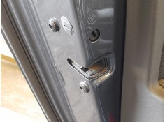 CERRADURA PUERTA TRASERA IZQUIERDA 8K0839015G 