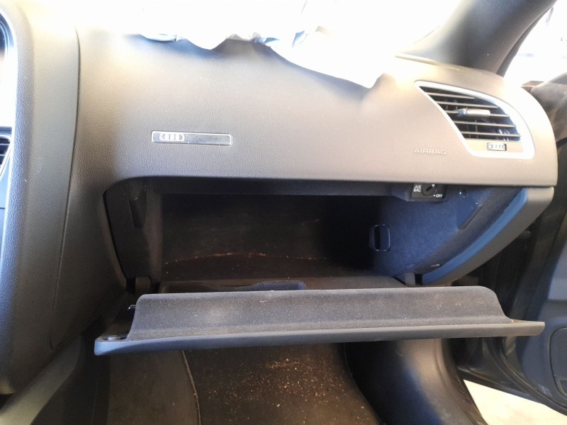 Recambio de guantera para audi a5 sportback (8ta) 2.0 tdi referencia OEM IAM 8K18571246PS  