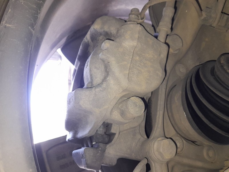 Recambio de pinza freno delantera izquierda para audi a5 sportback (8ta) 2.0 tdi referencia OEM IAM 8K0615123C  
