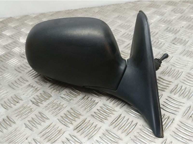 Recambio de retrovisor derecho para hyundai accent (x3) 1.3 ls referencia OEM IAM   C MANDO