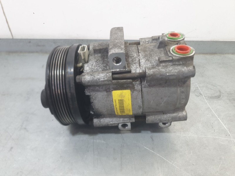 Recambio de compresor aire acondicionado para ford mondeo iii (b5y) 2.2 tdci referencia OEM IAM 4749934  