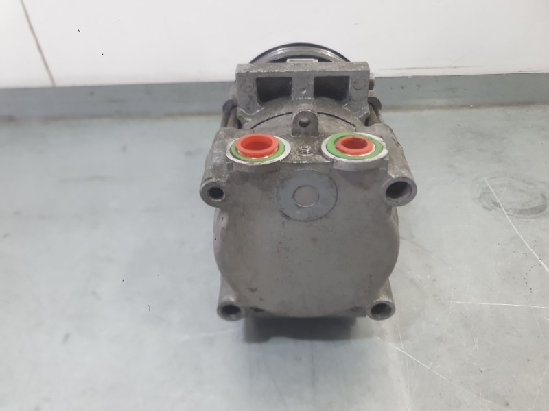 Recambio de compresor aire acondicionado para ford mondeo iii (b5y) 2.2 tdci referencia OEM IAM 4749934  