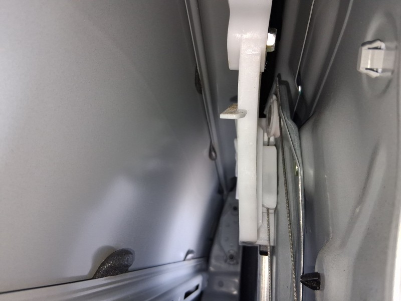 Recambio de elevalunas trasero derecho para kia ev3 referencia OEM IAM 83404EV000  