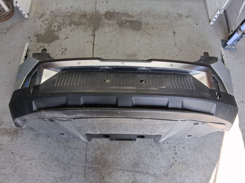 Recambio de paragolpes trasero para kia ev3 referencia OEM IAM 86612EV010BKL  