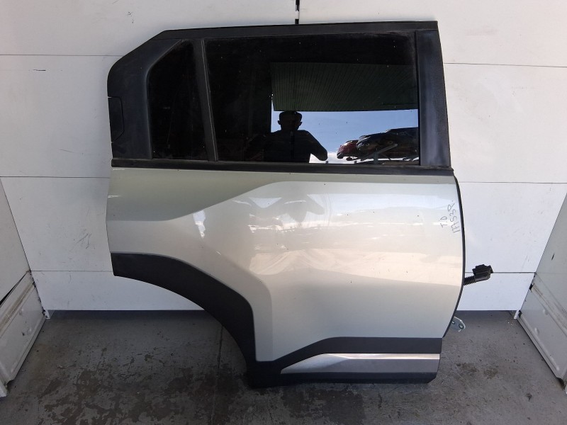 Recambio de puerta trasera derecha para kia ev3 referencia OEM IAM 77004EV000  