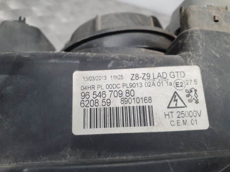 Recambio de faro izquierdo para peugeot 607 (s2) titanio pack referencia OEM IAM 9654670980 89010168 