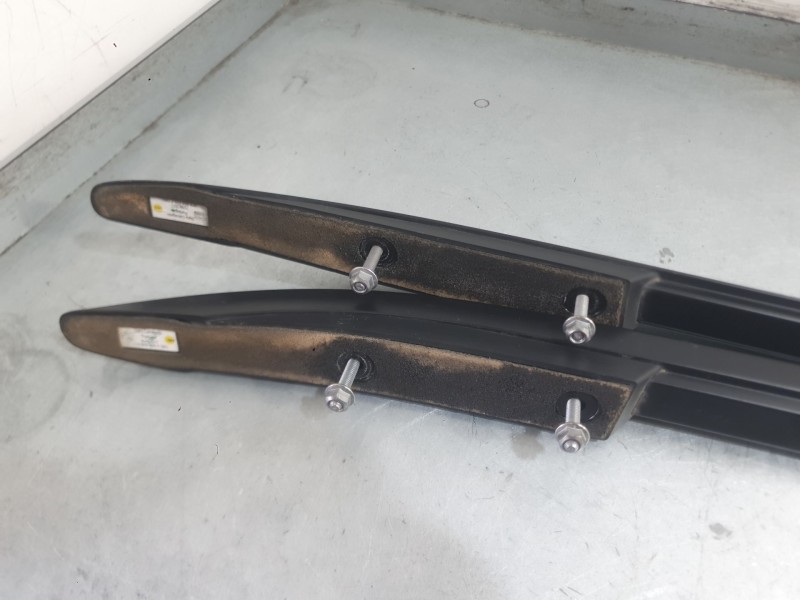 Recambio de barras techo para seat arona (kj7, kjp) 1.0 tsi referencia OEM IAM   