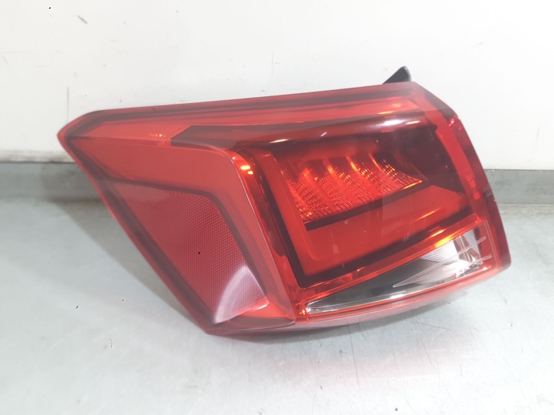 Recambio de piloto trasero izquierdo exterior para seat arona (kj7, kjp) 1.0 tsi referencia OEM IAM 6F9945095B  