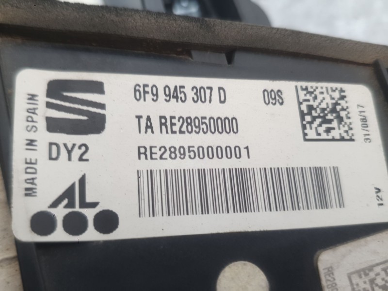 Recambio de piloto trasero izquierdo interior para seat arona (kj7, kjp) 1.0 tsi referencia OEM IAM 6F9945093E  