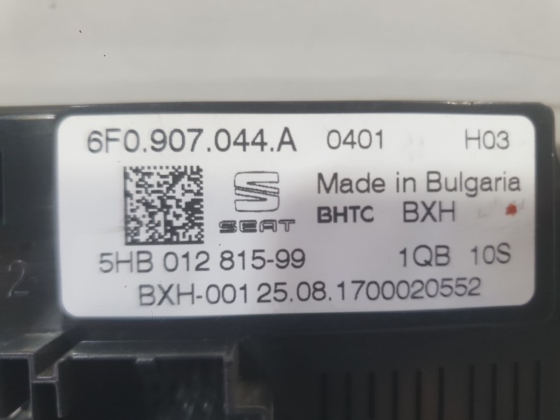 Recambio de mando climatizador para seat arona (kj7, kjp) 1.0 tsi referencia OEM IAM 6F0035871A2ZZ  
