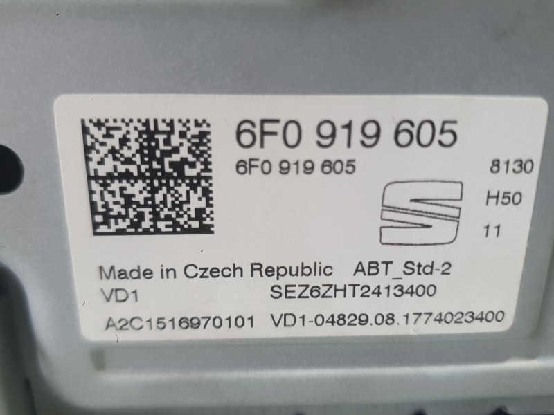 Recambio de sistema navegacion gps para seat arona (kj7, kjp) 1.0 tsi referencia OEM IAM 6F0919605  