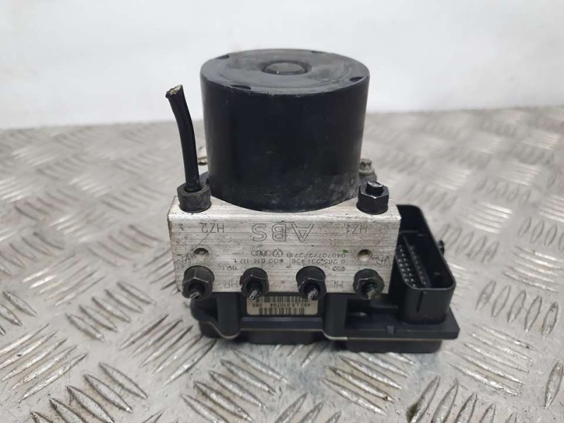 Recambio de abs para volkswagen polo (9n1) trendline referencia OEM IAM 6Q0614117L 0265231426 BOSCH