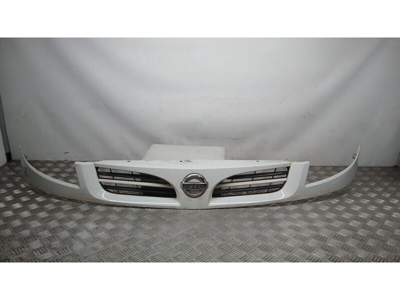 Recambio de rejilla delantera para nissan kubistar (x76) pro (l1) referencia OEM IAM 6230000QAD PATA ROTA Y ROZADO 