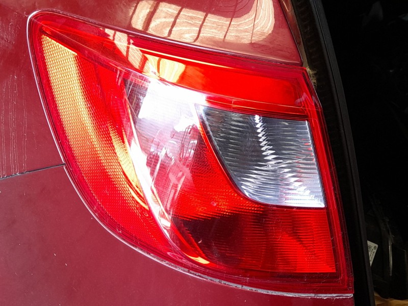 Recambio de piloto trasero izquierdo exterior para seat ibiza iv (6j5, 6p1) 1.6 tdi referencia OEM IAM 6J8945095  