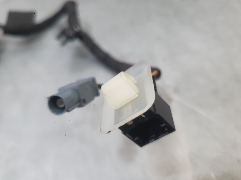 Recambio de camara vision trasera para seat arona (kj7, kjp) 1.0 tsi referencia OEM IAM   