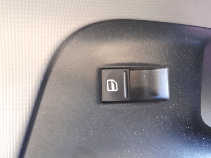 Recambio de mando elevalunas trasero izquierdo para seat ibiza iv (6j5, 6p1) 1.6 tdi referencia OEM IAM 7L6959855CREH  