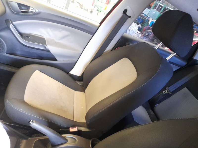 Recambio de asiento delantero derecho para seat ibiza iv (6j5, 6p1) 1.6 tdi referencia OEM IAM   