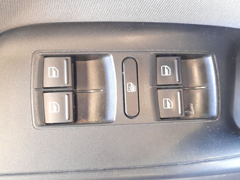 Recambio de mando elevalunas delantero izquierdo para seat ibiza iv (6j5, 6p1) 1.6 tdi referencia OEM IAM 1K4959857CREH  