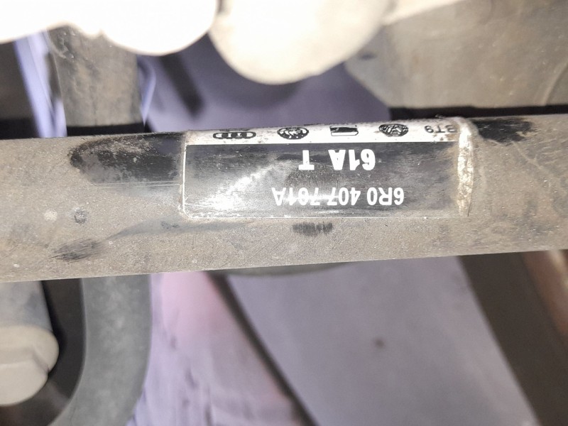 Recambio de transmision delantera izquierda para seat ibiza iv (6j5, 6p1) 1.6 tdi referencia OEM IAM 6R0407761A  