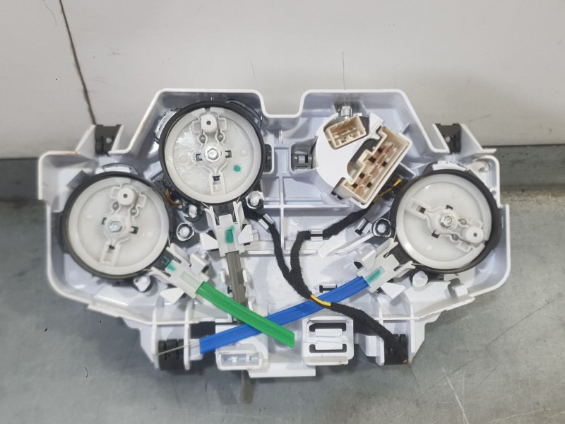 Recambio de mando calefaccion / aire acondicionado para fiat panda (312_, 319_) 1.0 mild hybrid (312.pyd1b) referencia OEM IAM 7