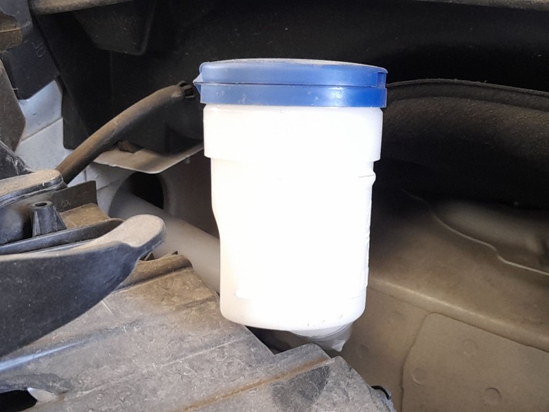 Recambio de deposito limpia para citroën berlingo furgoneta/monovolumen (k9) e-berlingo referencia OEM IAM 9820669080  