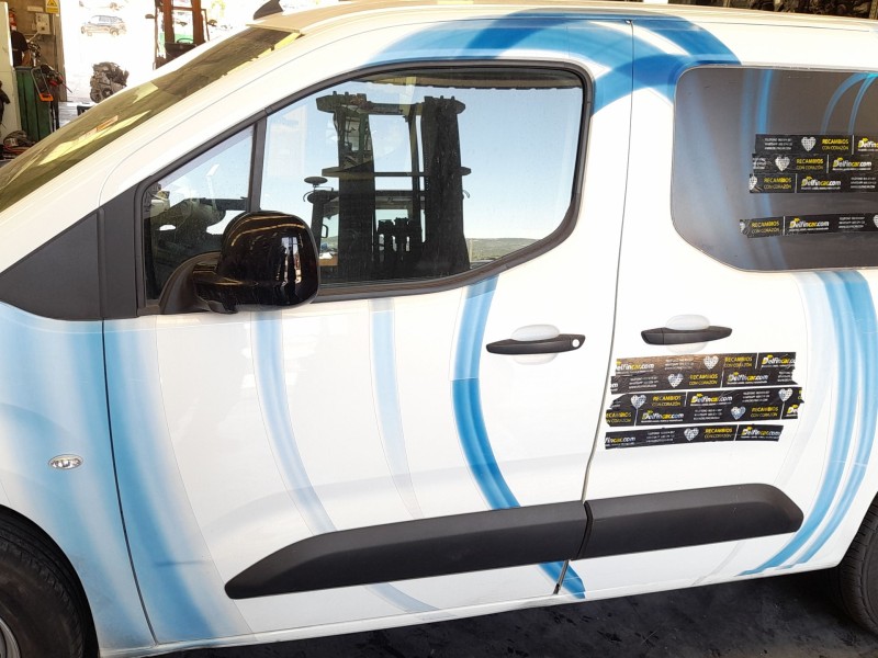 Recambio de puerta delantera izquierda para citroën berlingo furgoneta/monovolumen (k9) e-berlingo referencia OEM IAM 9843490080