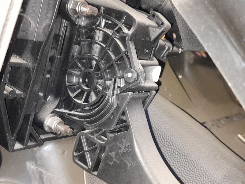 Recambio de potenciometro pedal para citroën berlingo furgoneta/monovolumen (k9) e-berlingo referencia OEM IAM 9838028180  