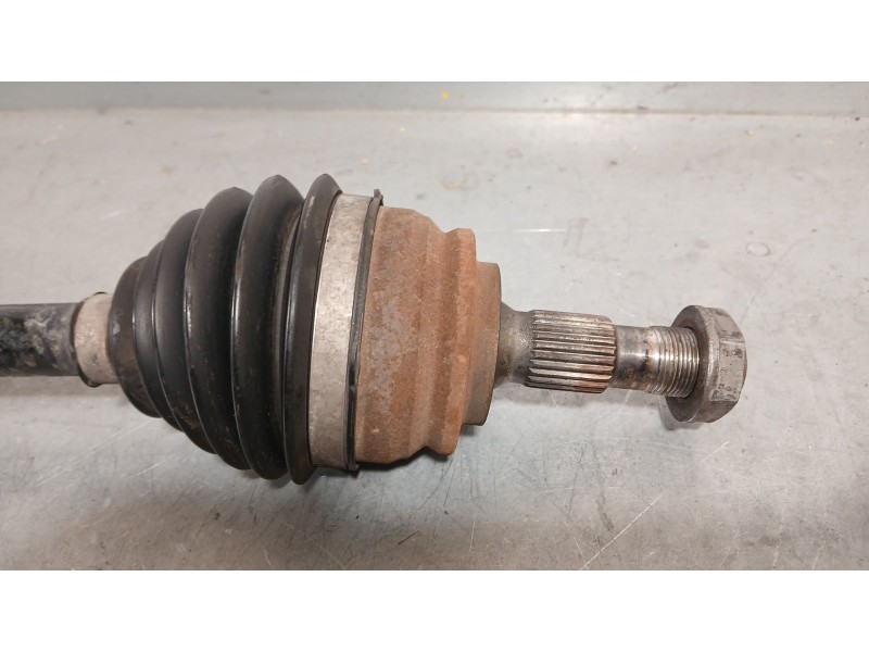 Recambio de transmision delantera derecha para opel corsa f (p2jo) 1.2 (68) referencia OEM IAM 9825390980 1647577680 