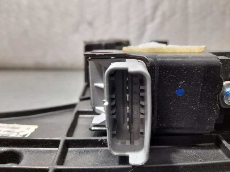 Recambio de elevalunas trasero derecho para ds 3 style referencia OEM IAM 9828219480 6 PINS ELECTRICO