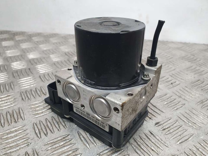 Recambio de abs para volkswagen polo (9n1) trendline referencia OEM IAM 6Q0614117L 0265231426 BOSCH