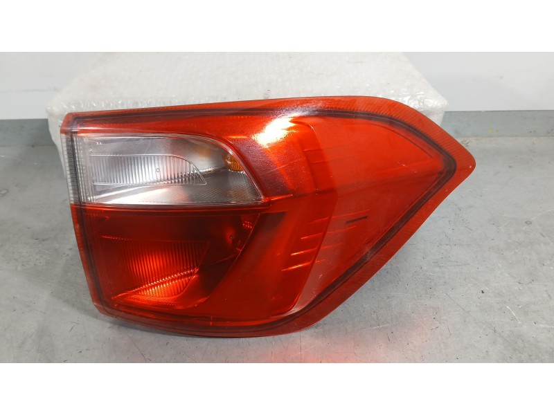 Recambio de piloto trasero derecho exterior para ford ecosport 1.5 ecoblue tdci referencia OEM IAM 2304089  