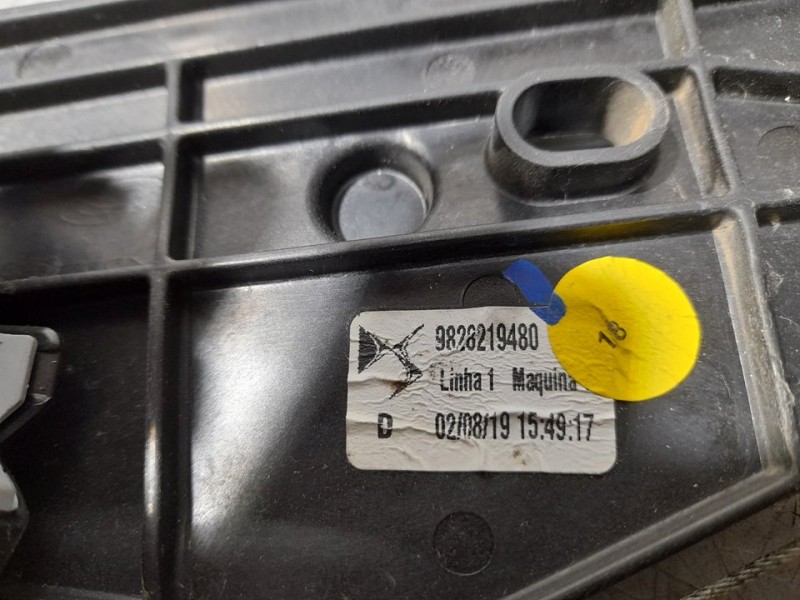 Recambio de elevalunas trasero derecho para ds 3 style referencia OEM IAM 9828219480 6 PINS ELECTRICO