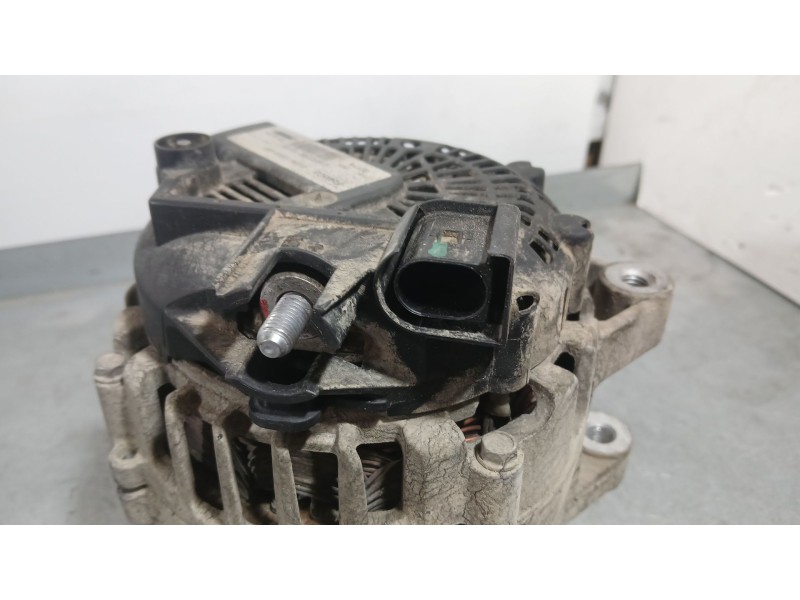 Recambio de alternador para ford ecosport 1.5 ecoblue tdci referencia OEM IAM 1871861 2260730 