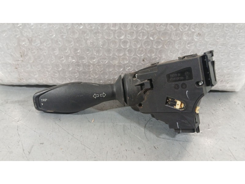 Recambio de mando intermitentes para ford ecosport 1.5 ecoblue tdci referencia OEM IAM   