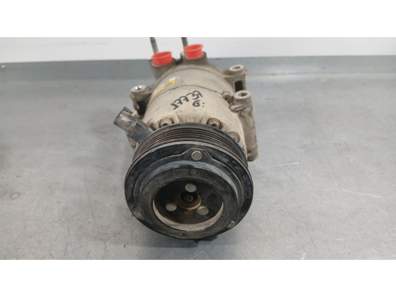Recambio de compresor aire acondicionado para ford ecosport 1.5 ecoblue tdci referencia OEM IAM 2059383  