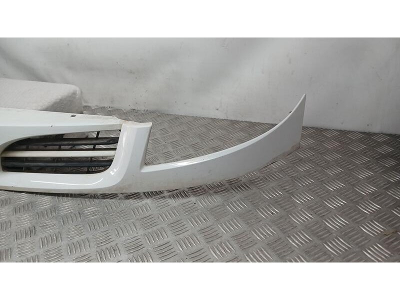 Recambio de rejilla delantera para nissan kubistar (x76) pro (l1) referencia OEM IAM 6230000QAD PATA ROTA Y ROZADO 