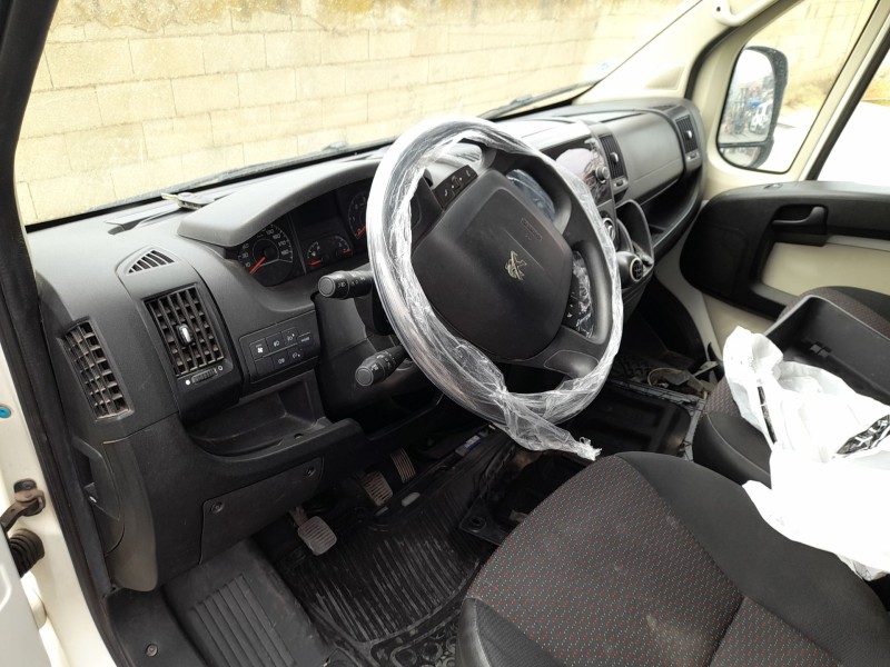 peugeot boxer autobús del año 2018